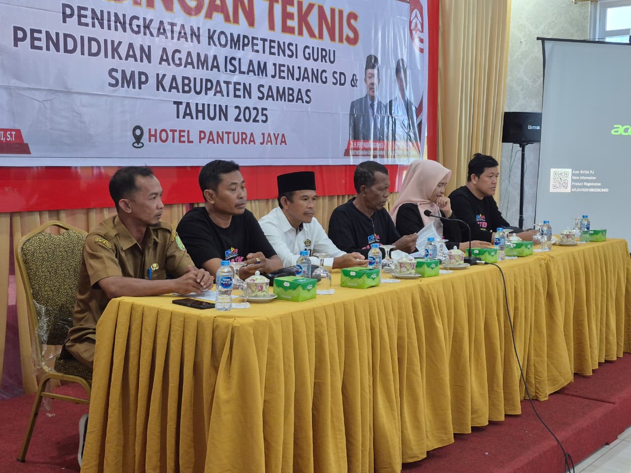Bimtek Peningkatan Kompetensi Guru Pendidikan Agama Islam Jenjang SD dan SMP Kabupaten Sambas